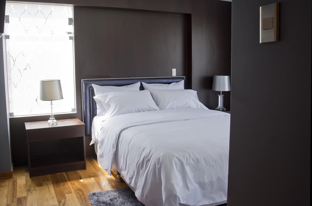 Arvo Hotel Boutique Trujillo Luaran gambar